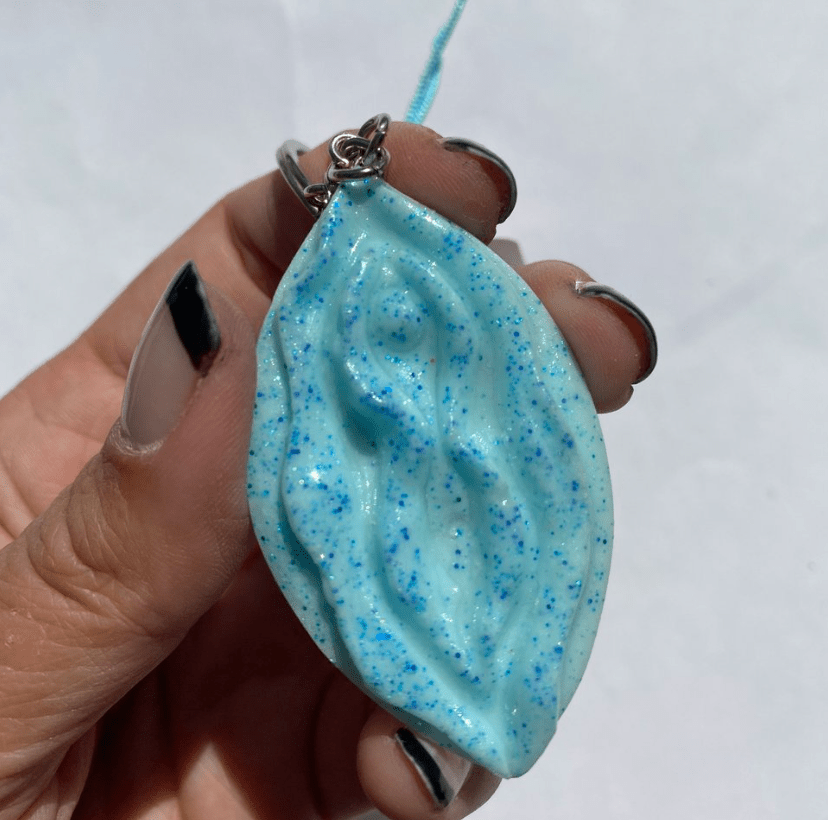 Glittergrej Tissekone nøglering - Filurfifi