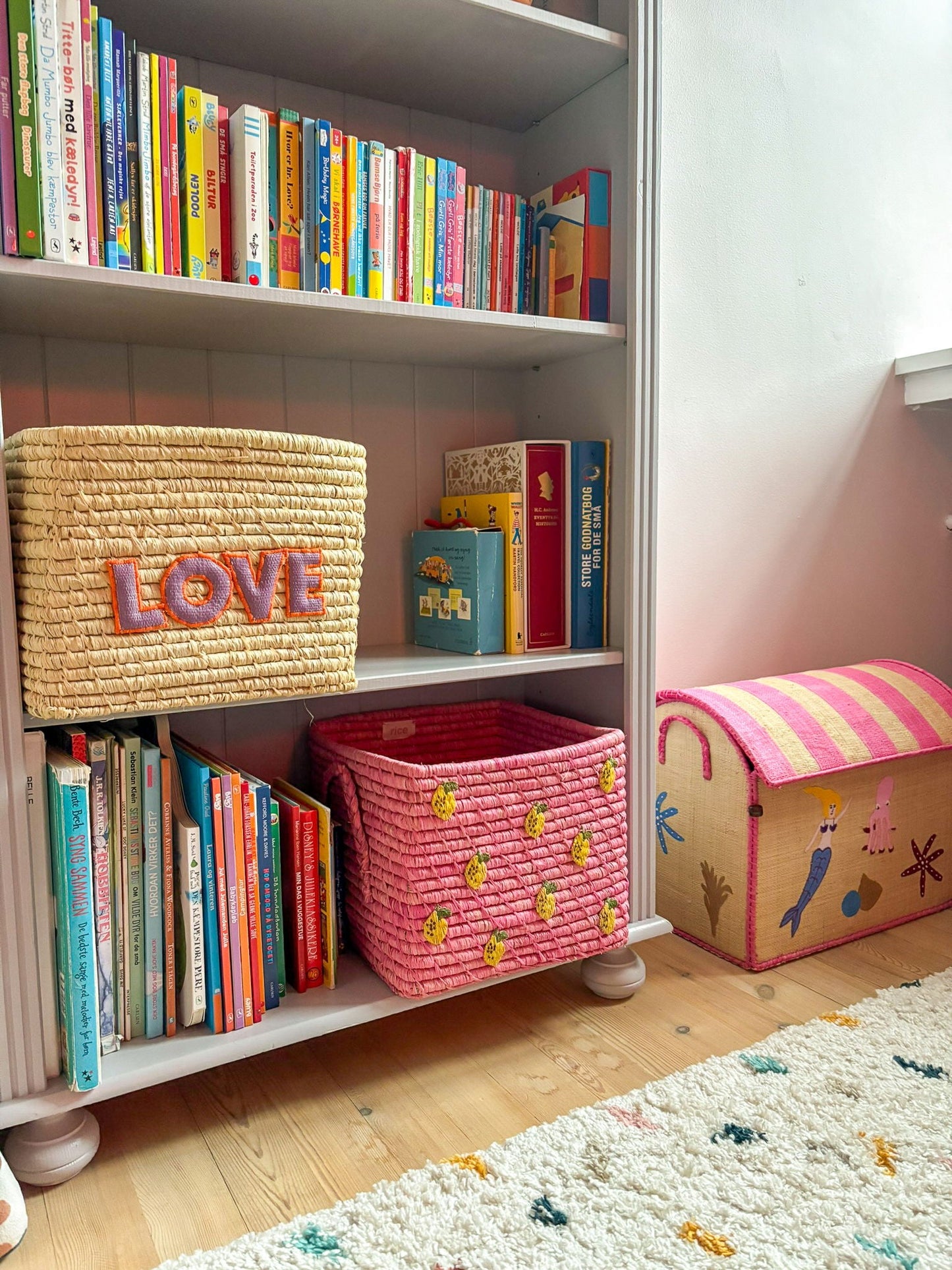 Firkantet Raffia Kurv - Love - Filurfifi